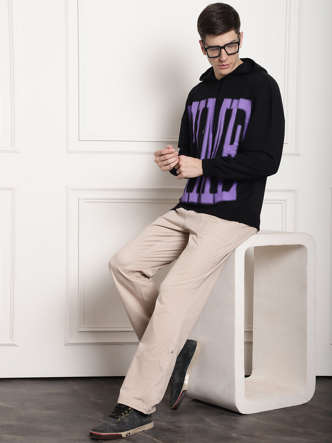 Stylish Printed Hooded Sweatshirt for Men image 1