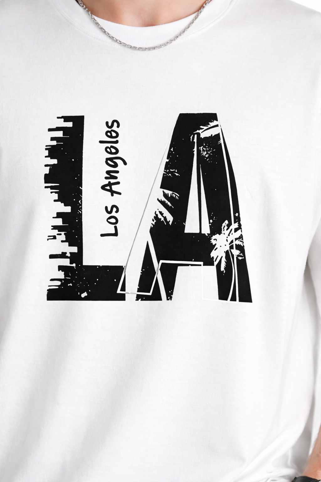 LOS ANGELES OVERSIZED FIT TSHIRT image 3