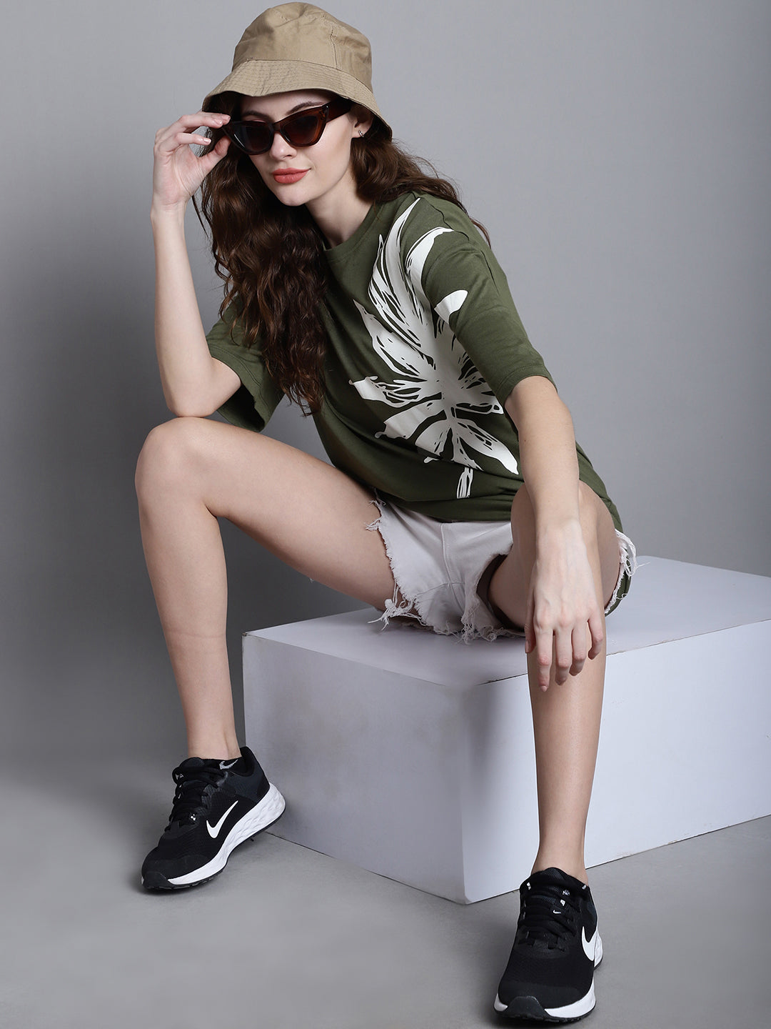 Women's Floral Printed Drop Shoulder Sleeves Oversized T-Shirt image 2