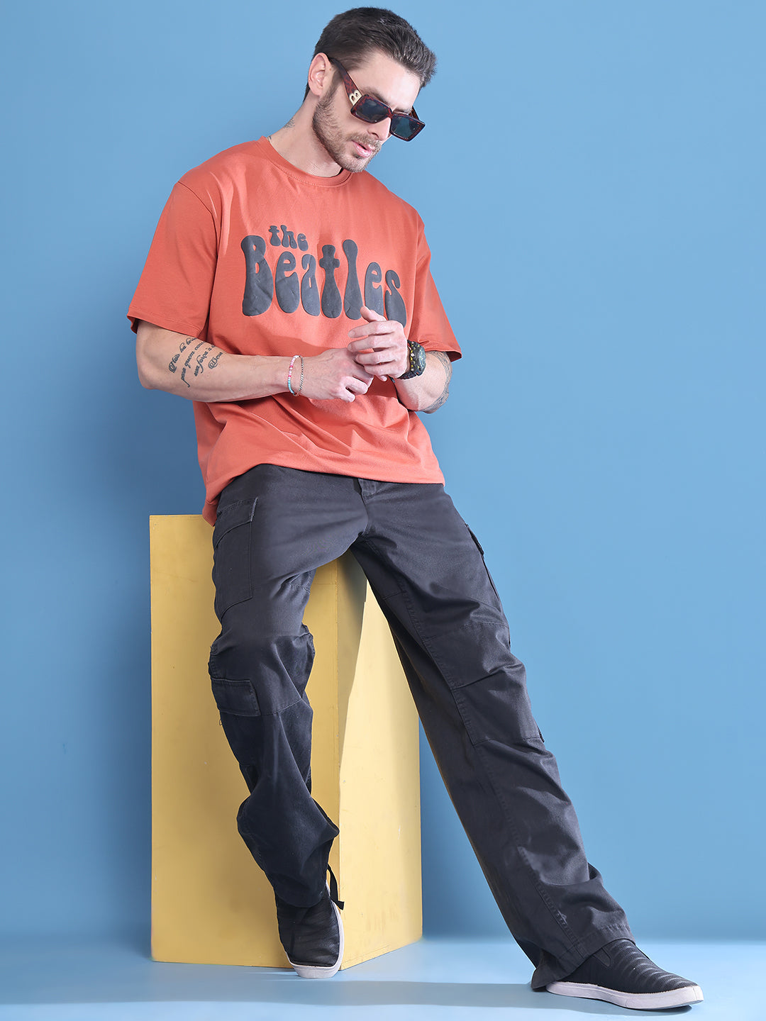 Coral Drop-Shoulder T-shirt For Men With Beatles Print image 3