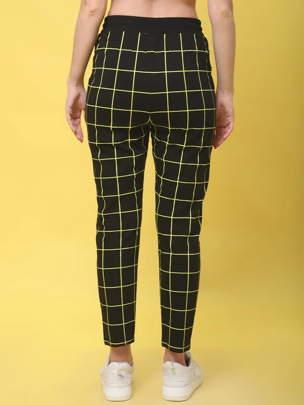 Women�s Black Cotton Printed Joggers image 4