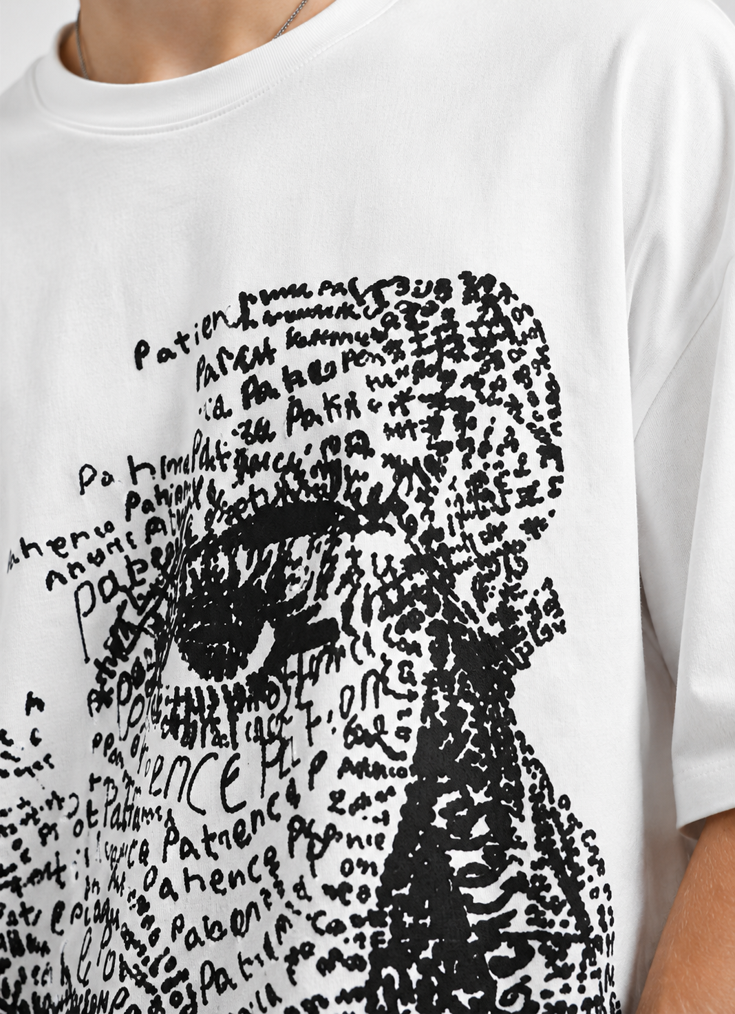 FACE OVERSIZE FIT TSHIRT image 3