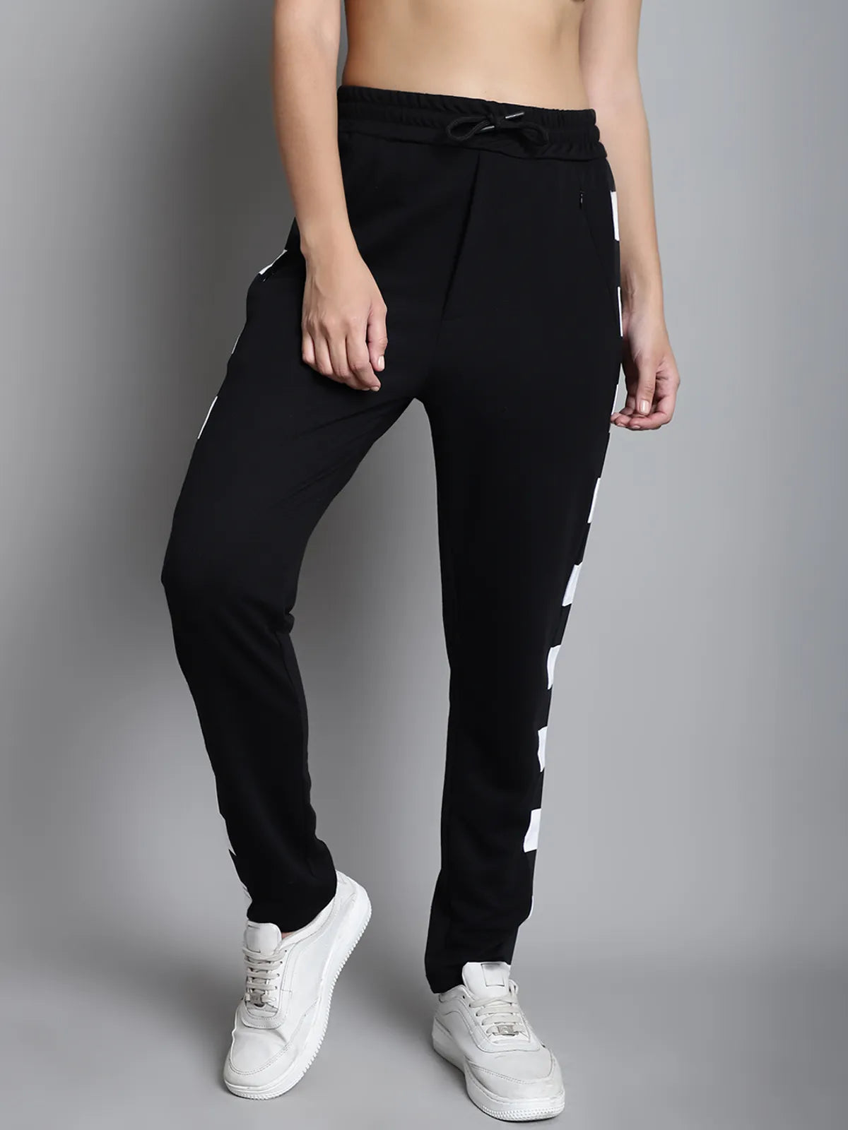 Black Cotton Printed Joggers For Women - L image